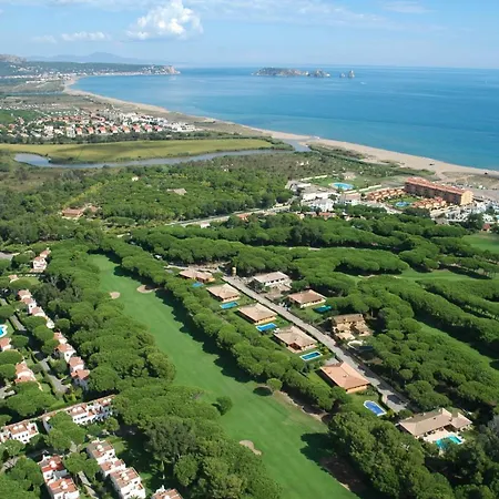 Raco Del Golf 24 *